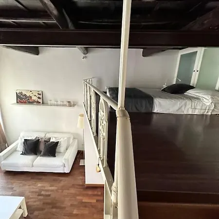 Tata Monti Apartment *